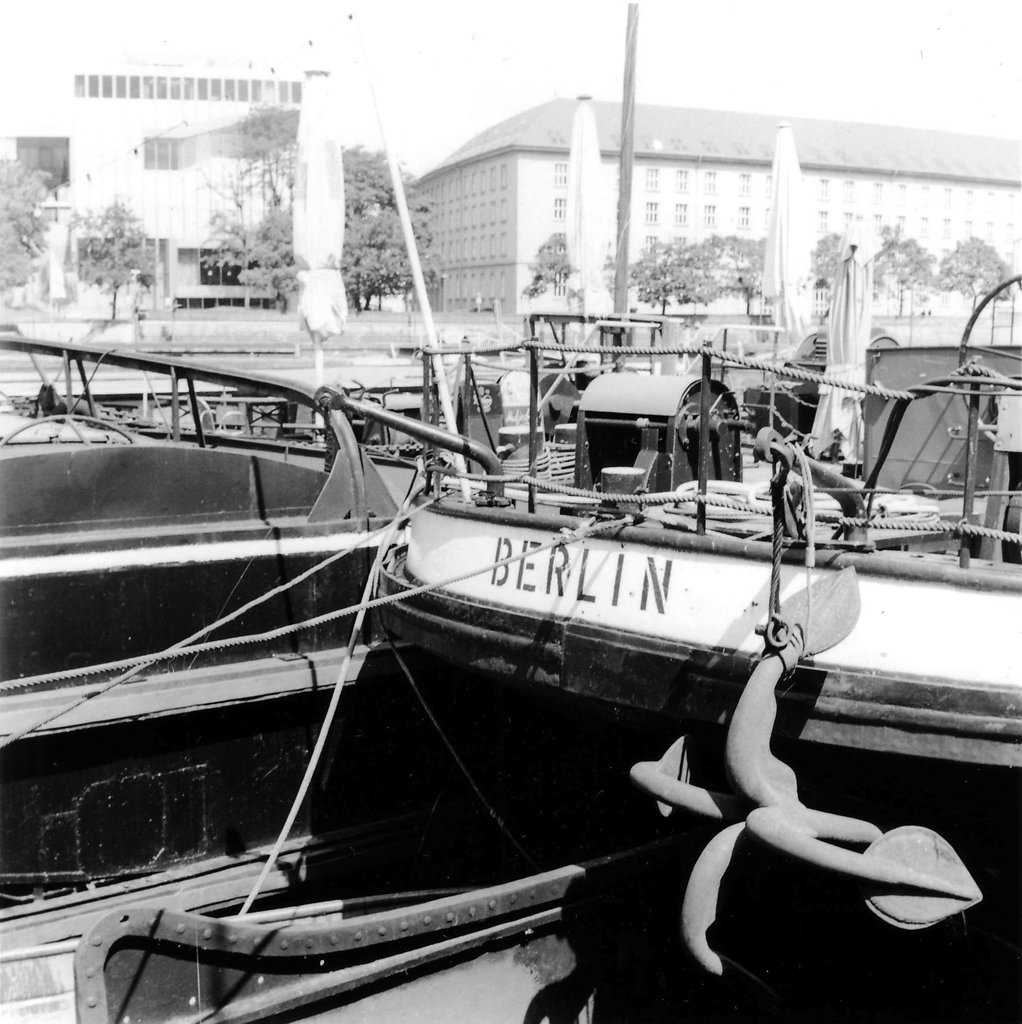 historic-harbor-anchor.jpg